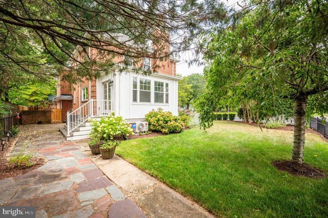 3200 2ND ST S, Arlington, VA 22204