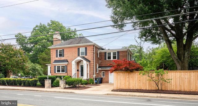 3200 2ND ST S, Arlington, VA 22204