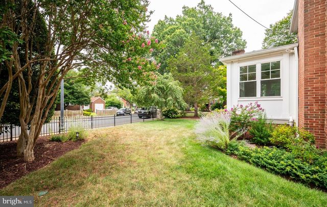 3200 2ND ST S, Arlington, VA 22204