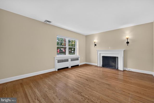 3200 2ND ST S, Arlington, VA 22204