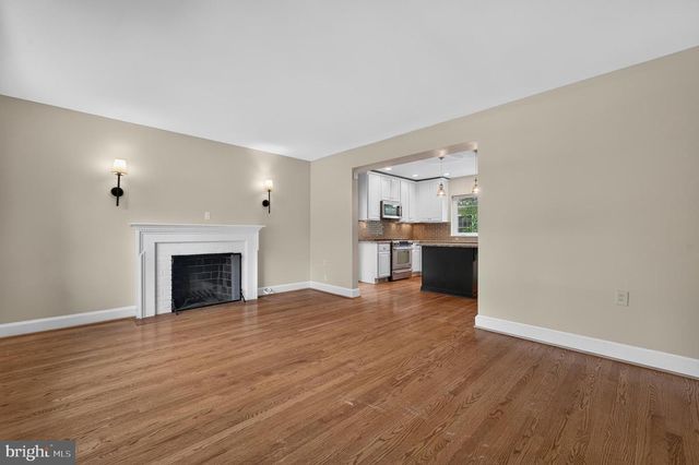 3200 2ND ST S, Arlington, VA 22204
