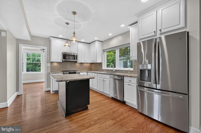 3200 2ND ST S, Arlington, VA 22204