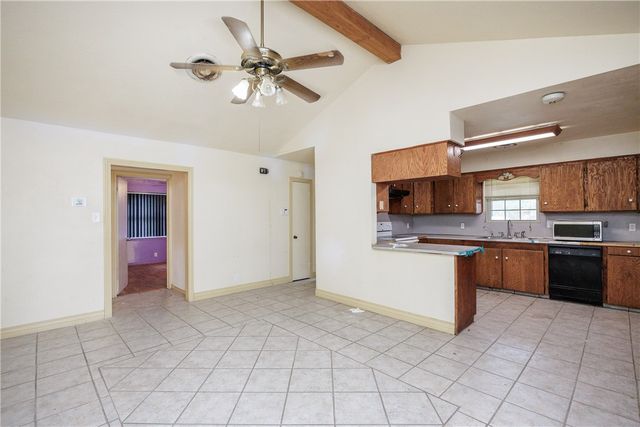 4506 White Oak Dr, Corpus Christi, TX 78410