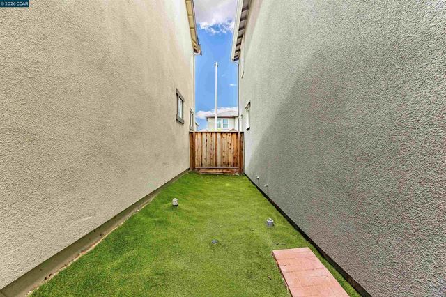 1363 Sanctuary St, Pittsburg, CA 94565