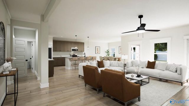 184 Chesire Cove Lane, New Market, AL 35761