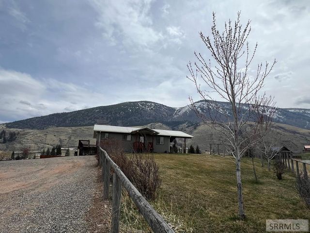 33 N Primrose Drive, Salmon, ID 83467
