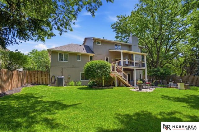 568 S 159th Avenue, Omaha, NE 68118