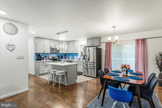 9407 JUNIPER DR, Tobyhanna, PA 18466