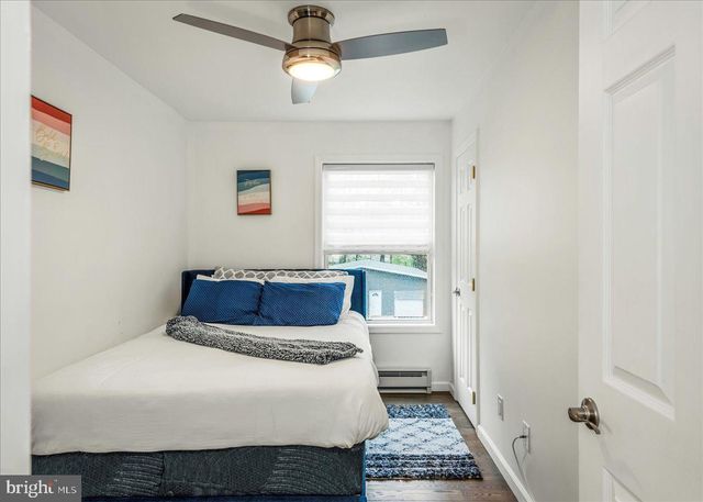 9407 JUNIPER DR, Tobyhanna, PA 18466