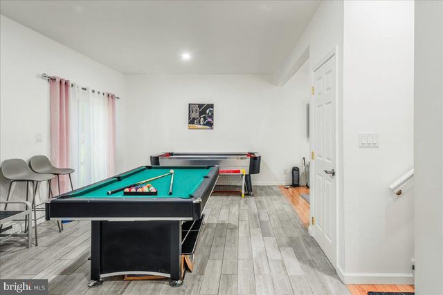 9407 JUNIPER DR, Tobyhanna, PA 18466