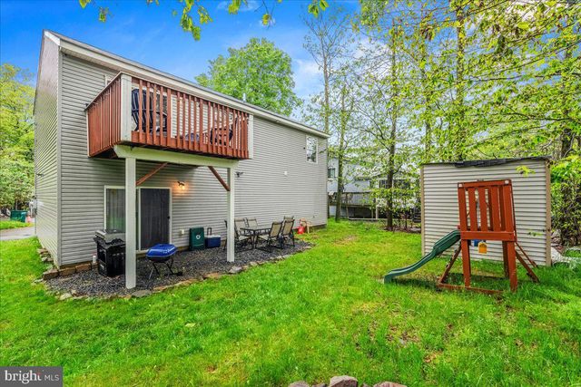 9407 JUNIPER DR, Tobyhanna, PA 18466