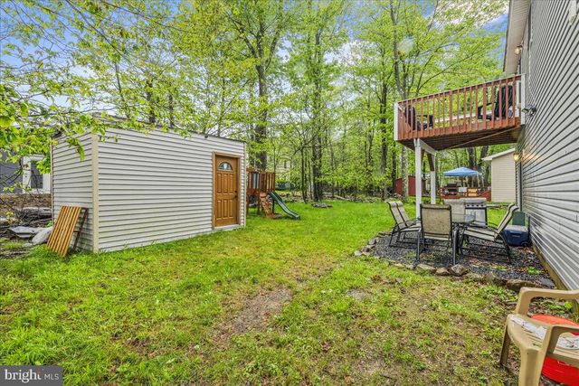 9407 JUNIPER DR, Tobyhanna, PA 18466