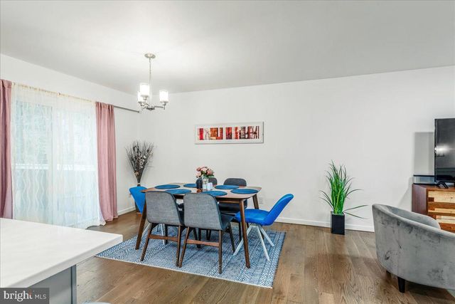 9407 JUNIPER DR, Tobyhanna, PA 18466