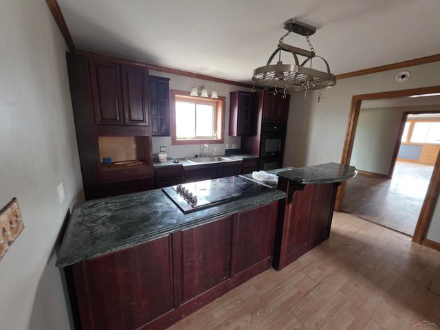 2418 Wetters Road, Bay City, MI 48708