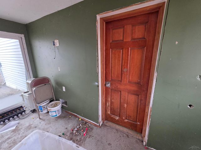 2418 Wetters Road, Bay City, MI 48708