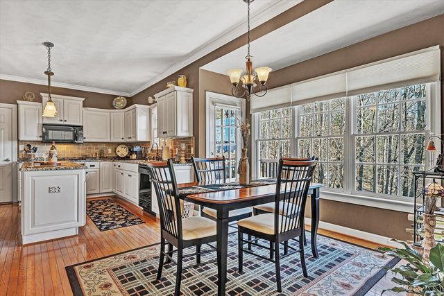 5852 Salisbury DR, Roanoke, VA 24018