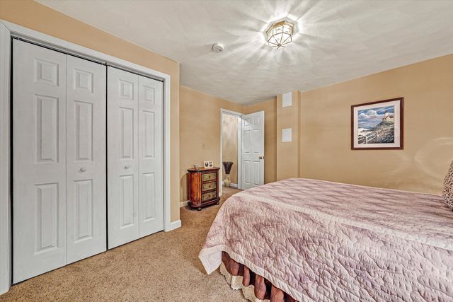 5852 Salisbury DR, Roanoke, VA 24018