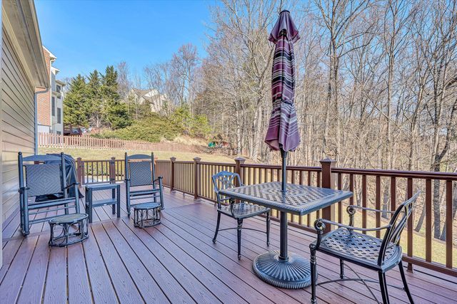 5852 Salisbury DR, Roanoke, VA 24018