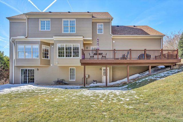 5852 Salisbury DR, Roanoke, VA 24018