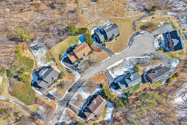 5852 Salisbury DR, Roanoke, VA 24018