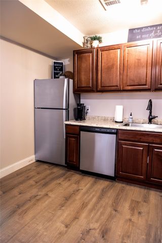 257 Graham Avenue, Bonham, TX 75418