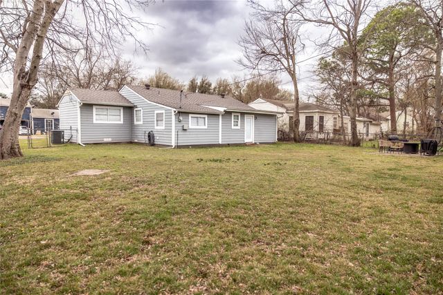 257 Graham Avenue, Bonham, TX 75418
