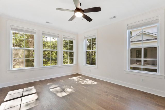 1014 Capersview Court, Awendaw, SC 29429