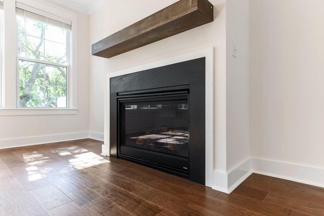 1014 Capersview Court, Awendaw, SC 29429