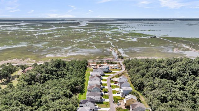 1014 Capersview Court, Awendaw, SC 29429