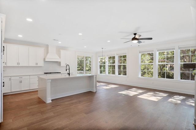 1014 Capersview Court, Awendaw, SC 29429