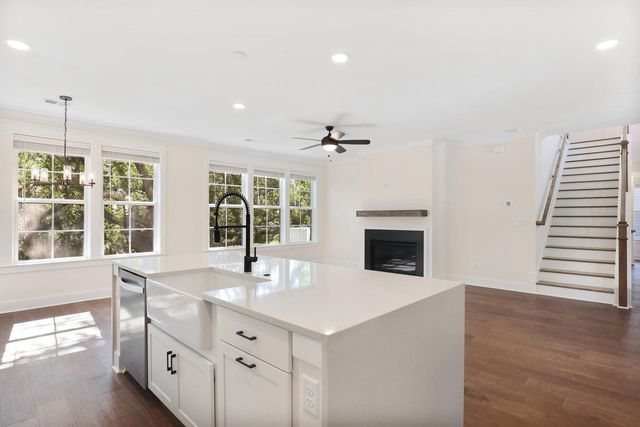 1014 Capersview Court, Awendaw, SC 29429