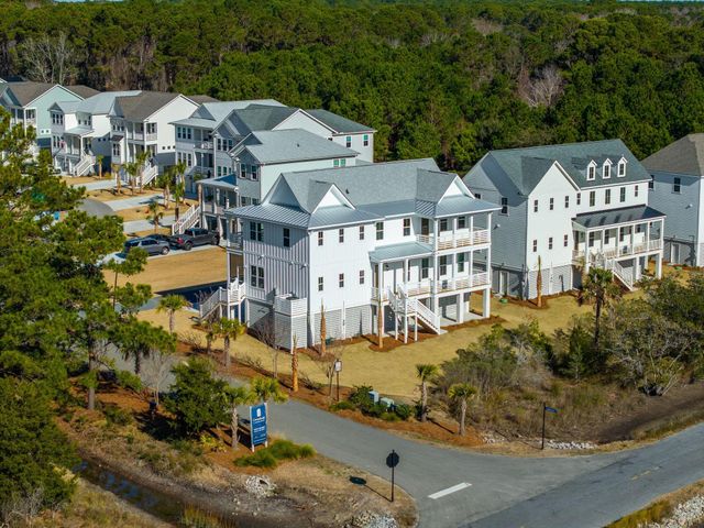 1014 Capersview Court, Awendaw, SC 29429