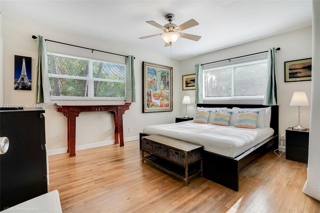 113 SW 2nd Street, Hallandale Beach, FL 33009