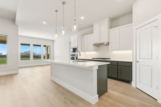 4560 Night Hawk Trail, Waxahachie, TX 75165