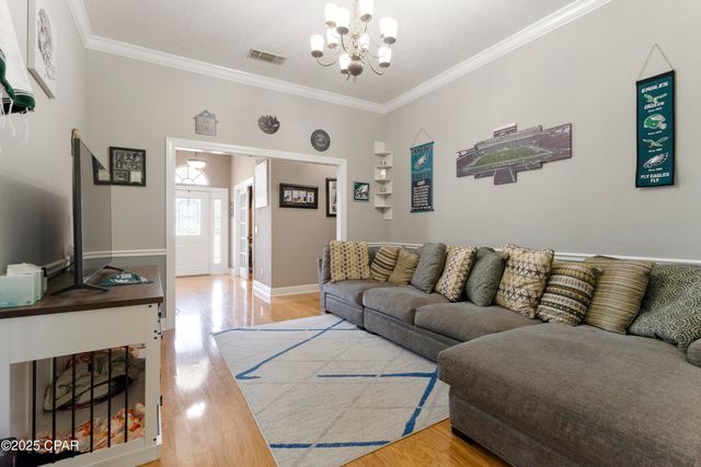 924 N College Boulevard, Lynn Haven, FL 32444