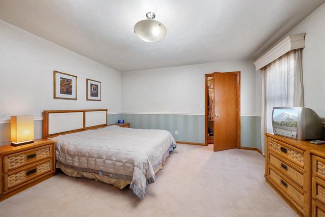 614 STONEHEDGE ROAD, Green Bay, WI 54302