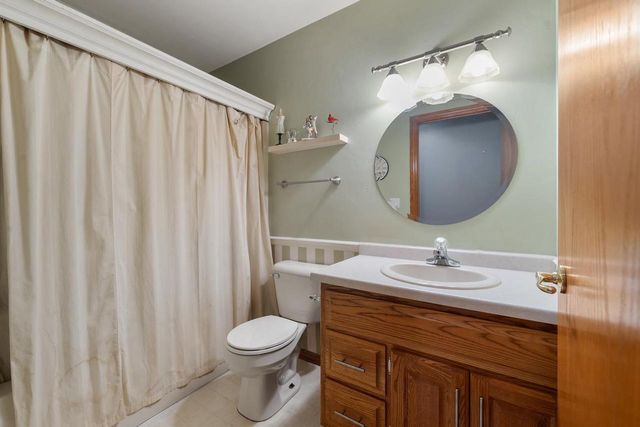 614 STONEHEDGE ROAD, Green Bay, WI 54302