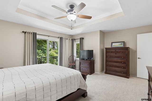 602 Dowding Court, Bellevue, NE 68005