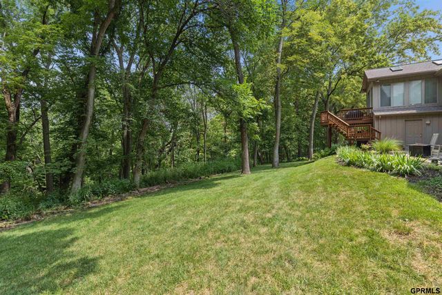 602 Dowding Court, Bellevue, NE 68005