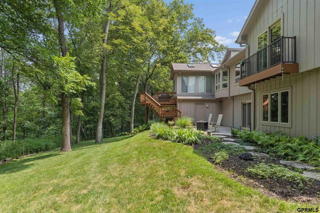 602 Dowding Court, Bellevue, NE 68005