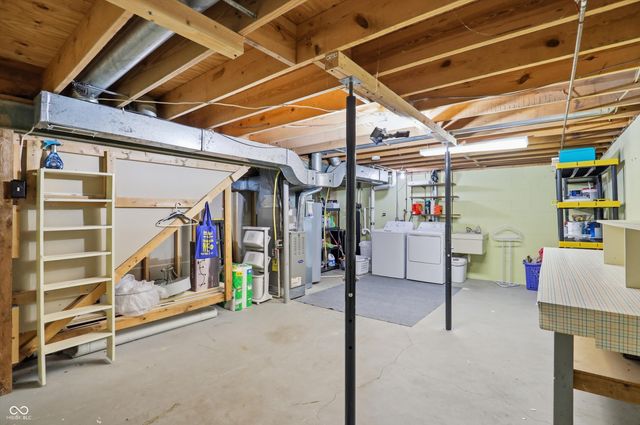 362 Carmelaire Court, Carmel, IN 46032