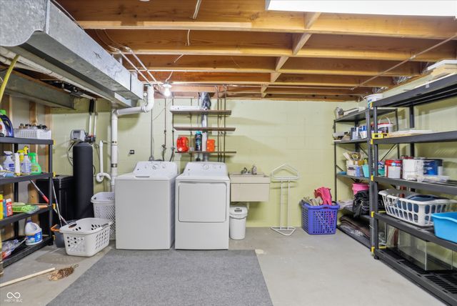 362 Carmelaire Court, Carmel, IN 46032