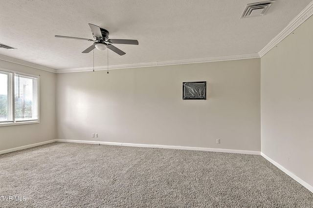 905 Meadow Lane, Kingsport, TN 37663