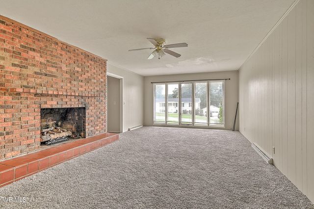 905 Meadow Lane, Kingsport, TN 37663
