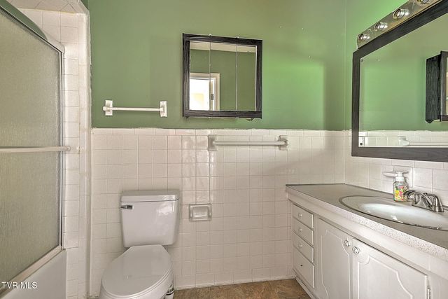 905 Meadow Lane, Kingsport, TN 37663