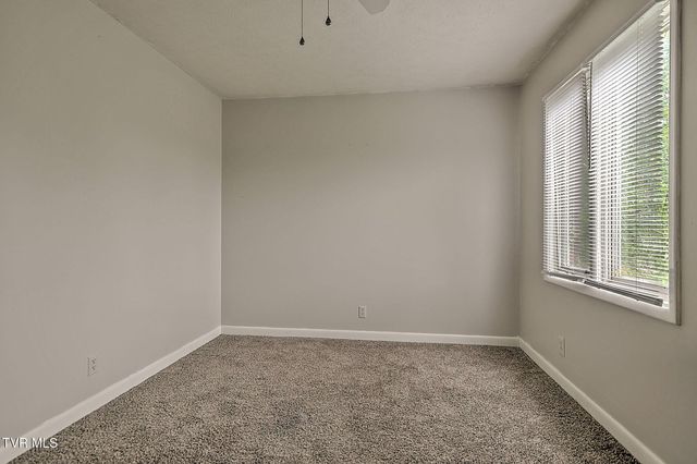 905 Meadow Lane, Kingsport, TN 37663