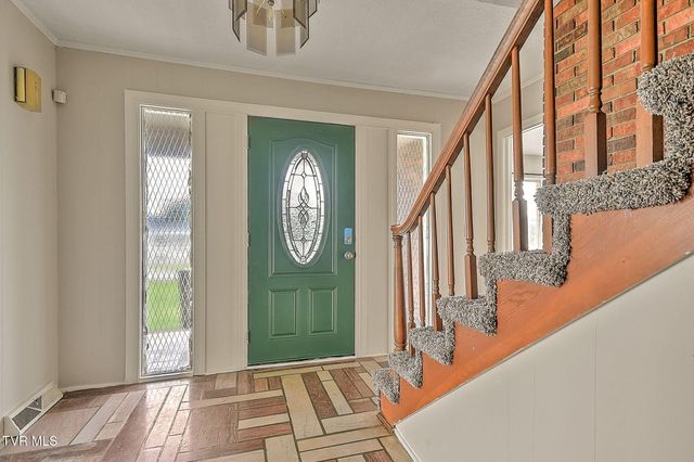 905 Meadow Lane, Kingsport, TN 37663