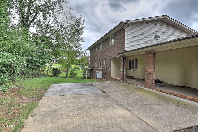 905 Meadow Lane, Kingsport, TN 37663