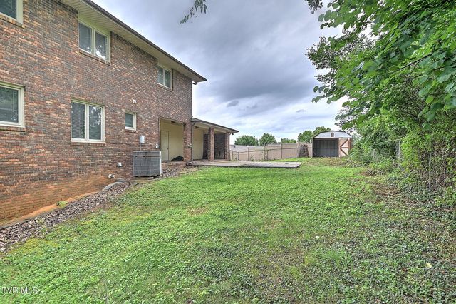 905 Meadow Lane, Kingsport, TN 37663