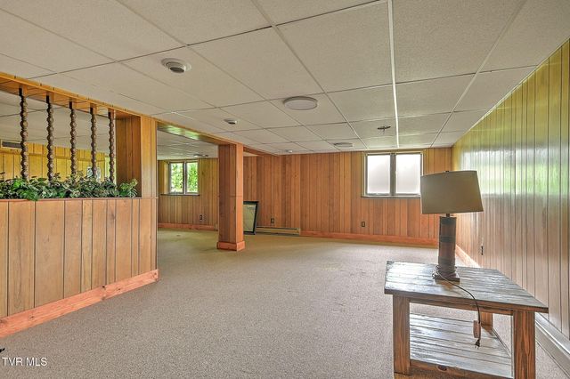 905 Meadow Lane, Kingsport, TN 37663